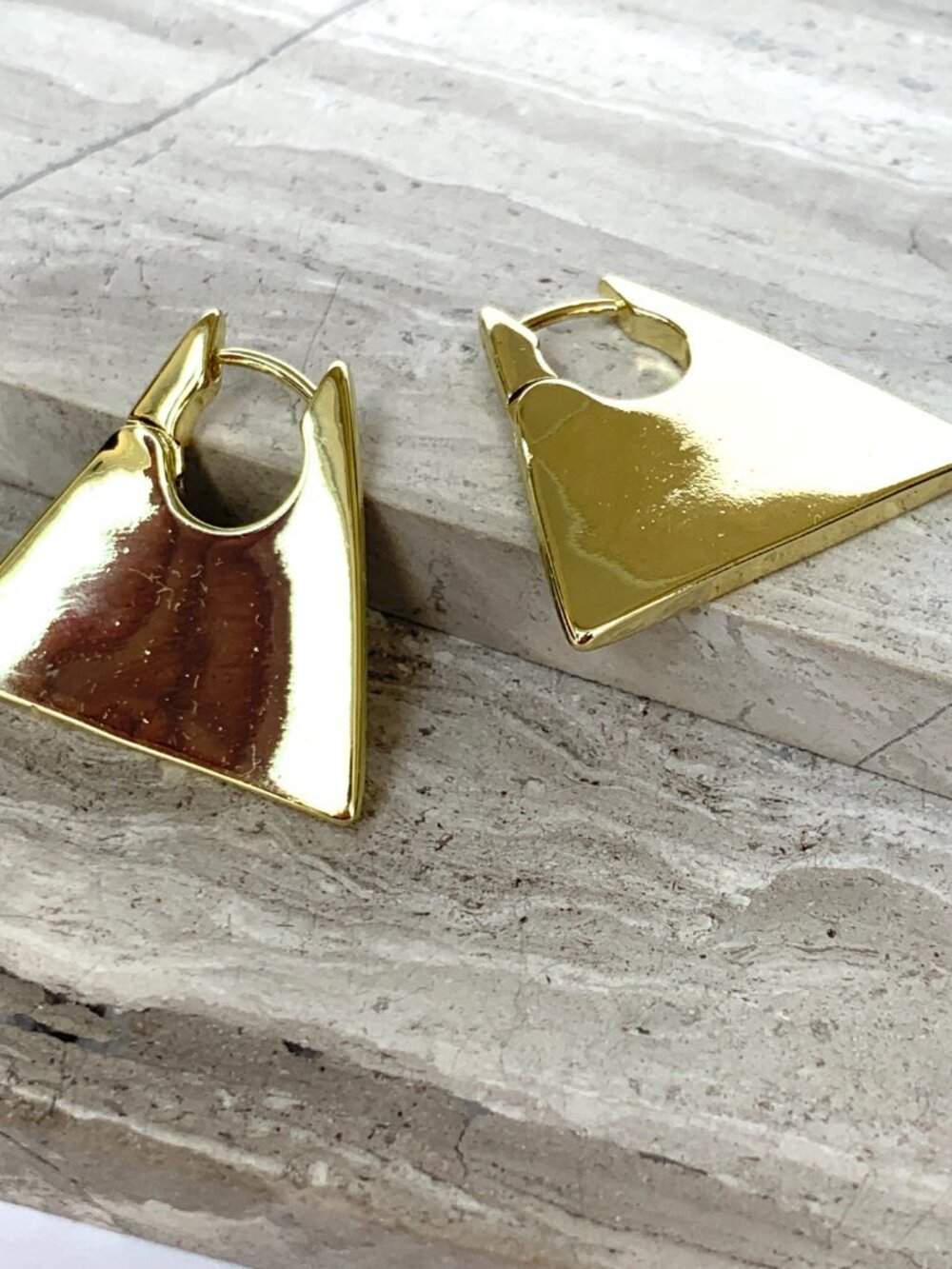 NEW Anthropologie Chunky Triangle Gold Huggie Hoop Earrings
